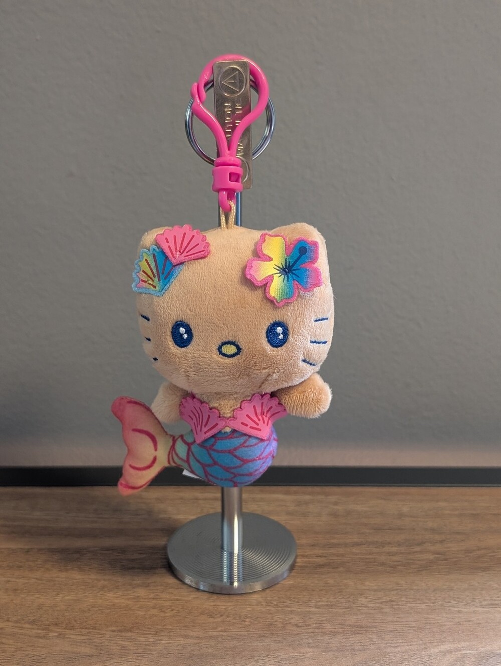 Hawaii Exclusive Sun Kissed Hello Kitty Mermaid Plush Keychain Clip